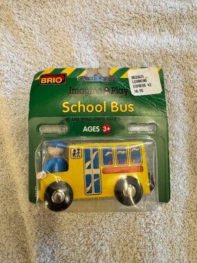 Wooden Brio Railway Train Toy - School Bus Blue Driver - 33631 - NIB